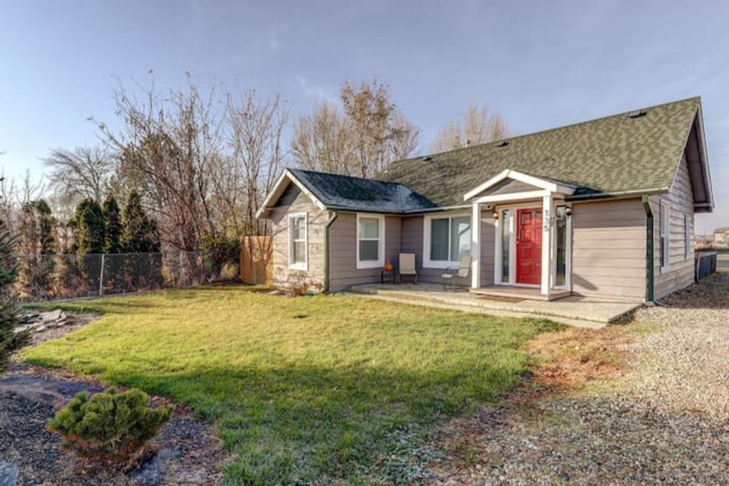 Morningstar Cottage A Quiet Home In Star, Id With A Fenced In Yard For Furry Friends And A Huge Gravel Rv Lot, Conveniently Located Wineries, Downtown Shopping, Horseback Riding And The Snake River Eagle エクステリア 写真